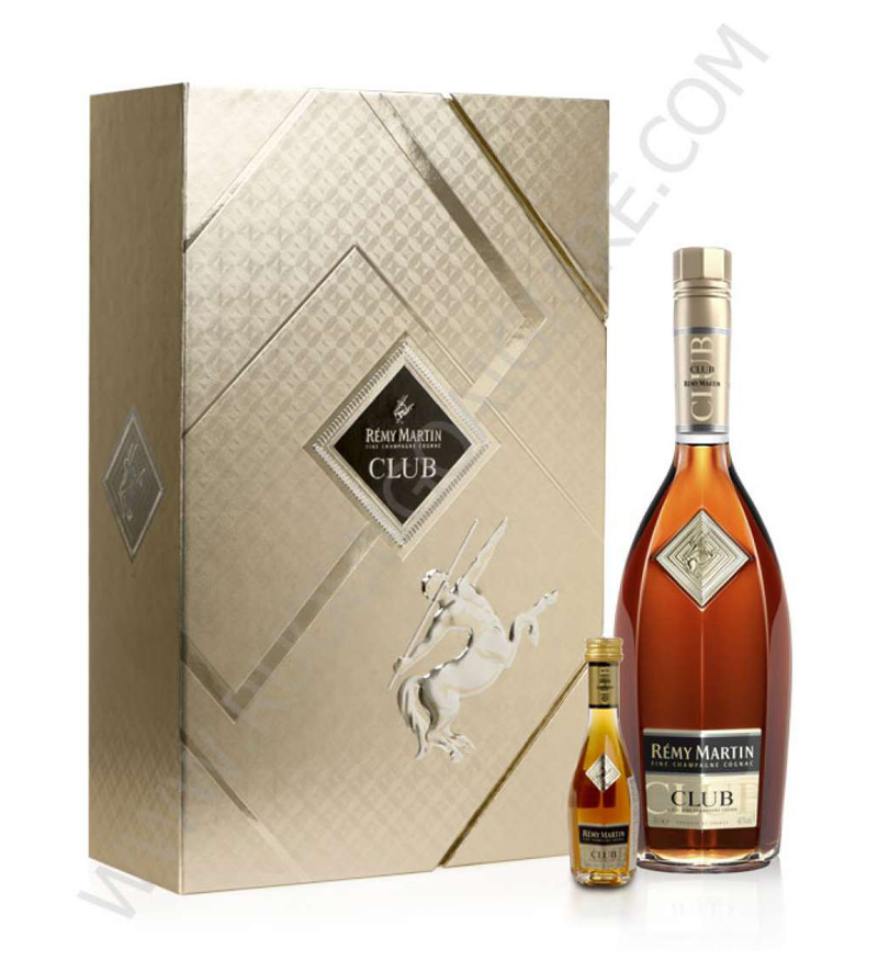 Rượu Remy Martin Club 2016