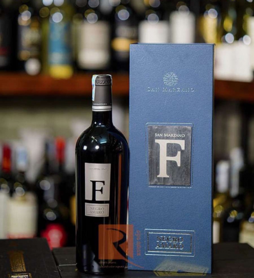 Rượu Vang Ý F Negroamaro Salentino chữ F
